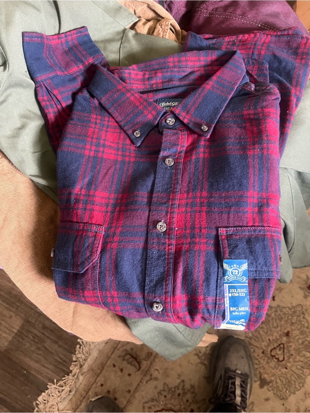 Button-Down Plaid Flannel Shirt - Red & Navy